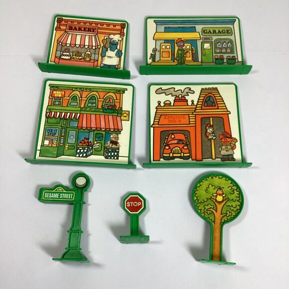 Vtg Hasbro Sesame Street Around Town Roadway City Track Big Bird 1983 Preschool - Picture 5 of 13